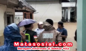 Polisi Cisolok, Warga, dan Jaro Midun Terjun Langsung Bantu Evakuasi Saat Banjir Bandang Terjang Cikahuripan