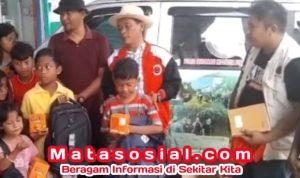 Ajak Anak-Anak Terdampak Banjir di Cisolok Kembali Tersenyum ini yang Dilakukan H. Junanjah Jajah Nurdiansyah