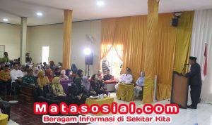 Pelantikan Kepala Desa Pawenang, Bupati dan Ketua DPRD Tekankan Pelayanan serta Kekompakan