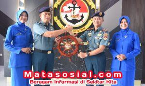 Sebagai Bentuk Penghormatan Kepada Pejabat Lama dan Baru, Lanal Bintan Selenggarakan Pisah Sambut Komandan Lanal Bintan