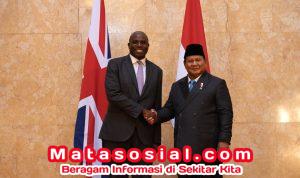 Diplomasi Peci Hitam