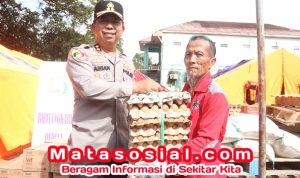 Salurkan Bantuan untuk Pengungsi, Kapolres Sukabumi Tinjau Lokasi Pergeseran Tanah di Bantargadung