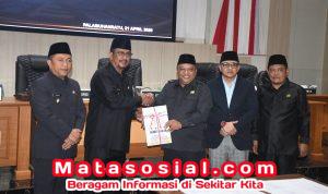 Bupati dan DPRD Sukabumi Sepakati Rekomendasi LKPJ 2025, Sinergi Eksekutif-Legislatif Diperkuat